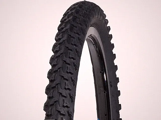 Bontrager Connection Mountain Bike Tire, 29 x 2.0, Hard-Case Flat Protection